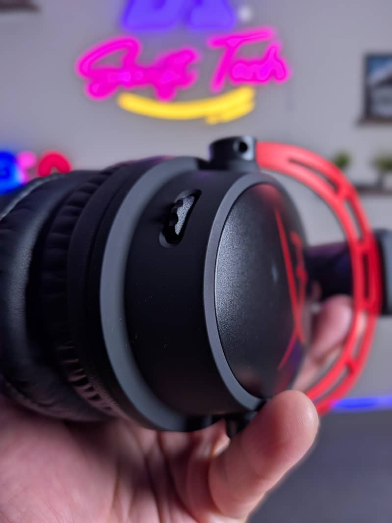 HyperX Cloud Alpha Wireless Gaming Headset NEW (Open Box) 6