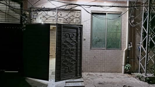 3 marla 2.5 story family used house for sale in heart of lahore