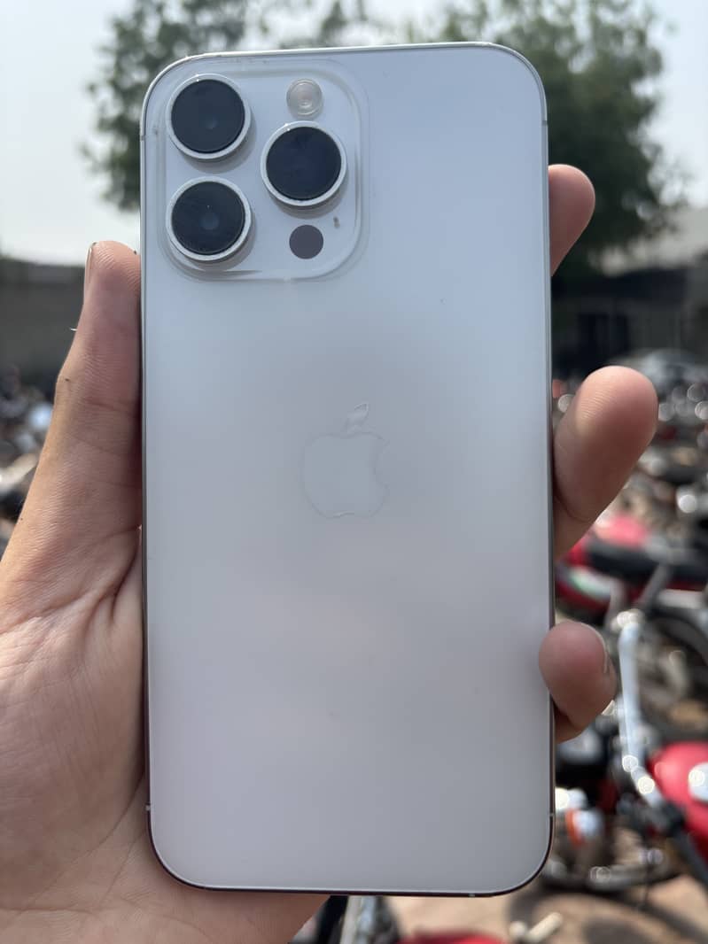 Iphone 14 pro max 2
