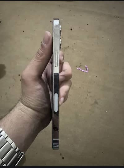 12 pro max fU 87 bettry all ok