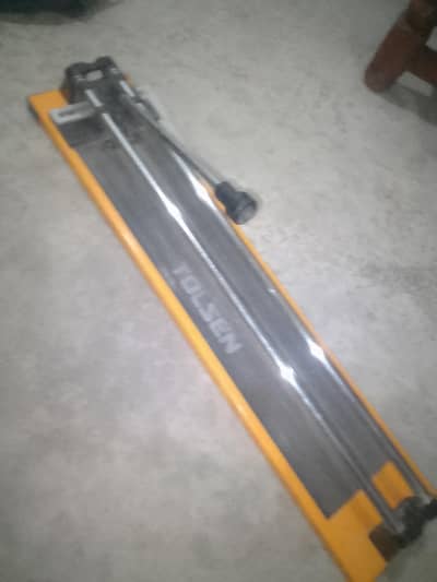 tiles cutter