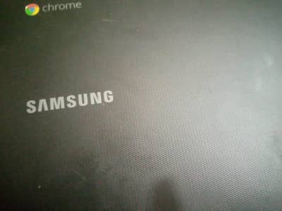 samsung chrome book 16 gb like new