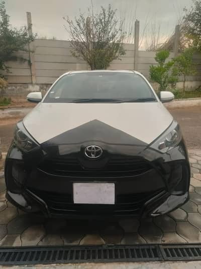 Toyota Yaris, 1000 CC, Model:2021, Import: 2024