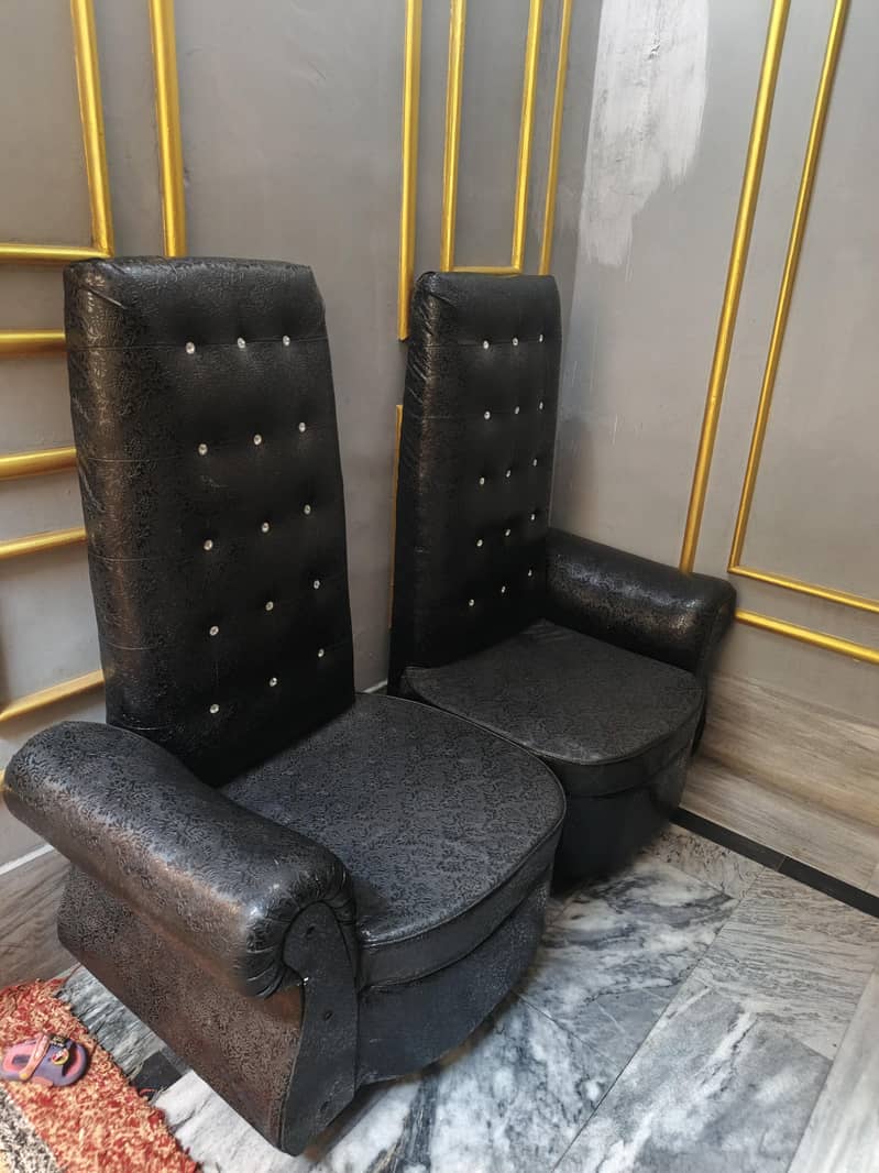 Sofa Chairs 1