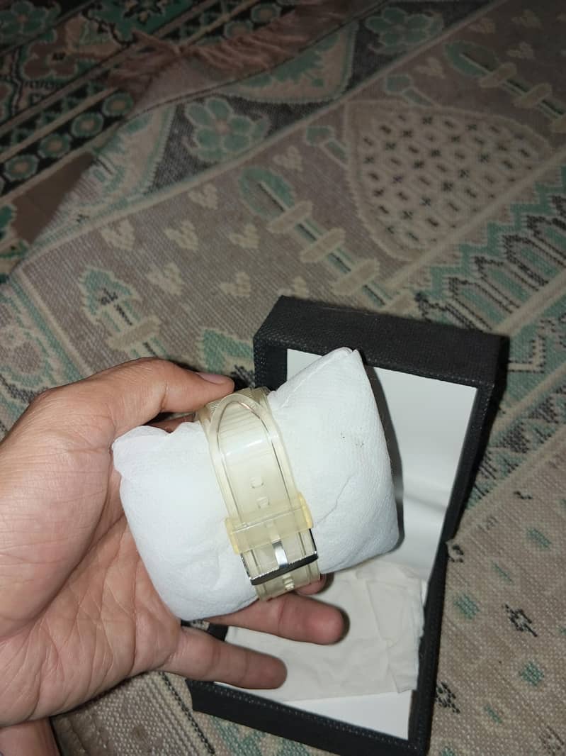 WATCH 2
