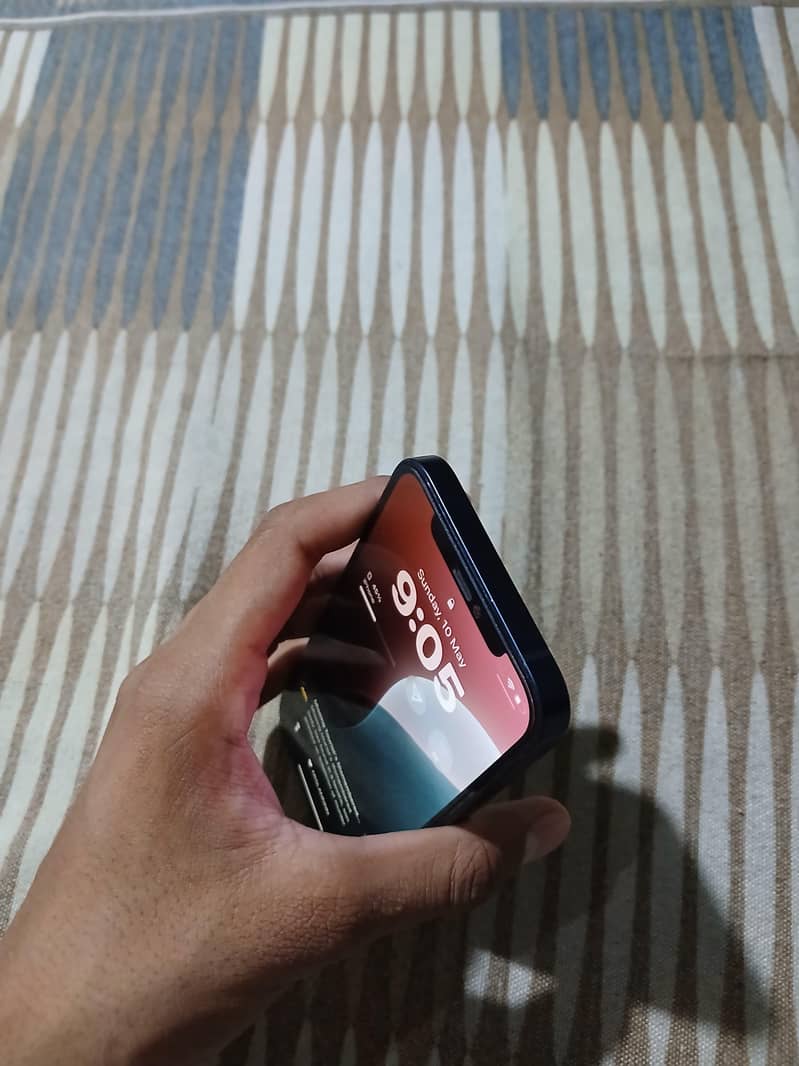 iphone 12 2