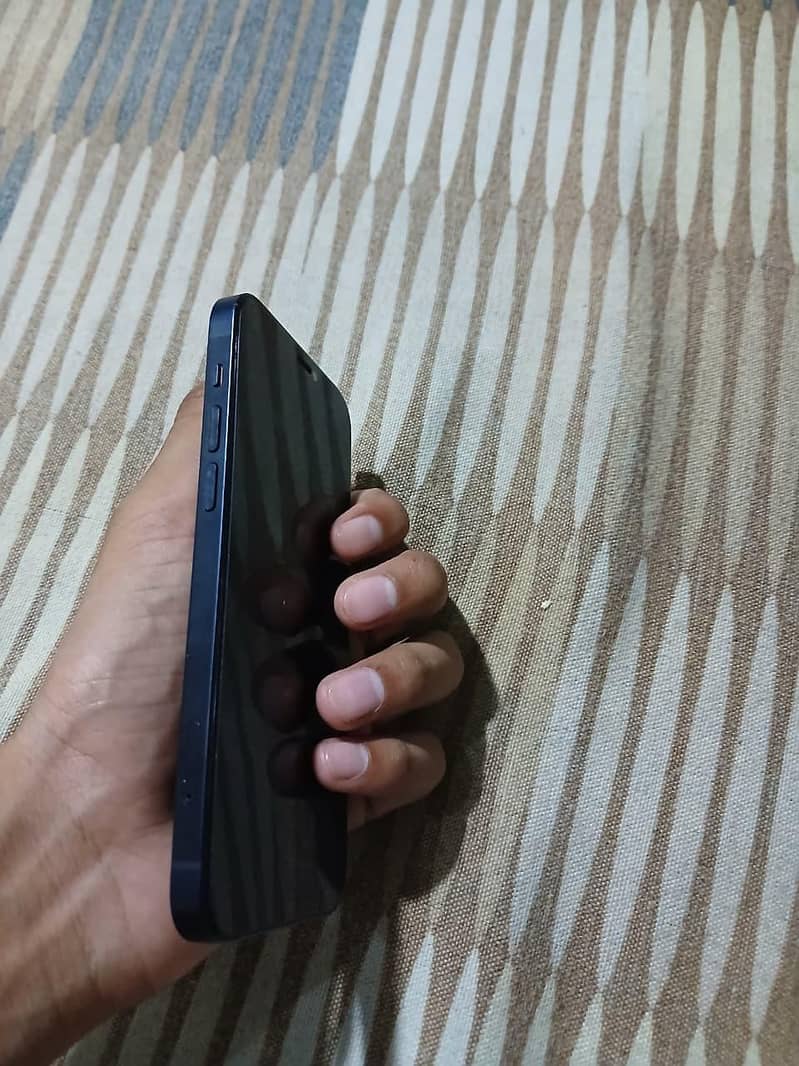 iphone 12 5
