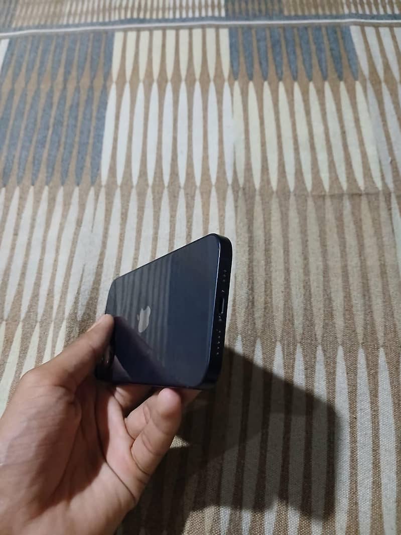 iphone 12 7