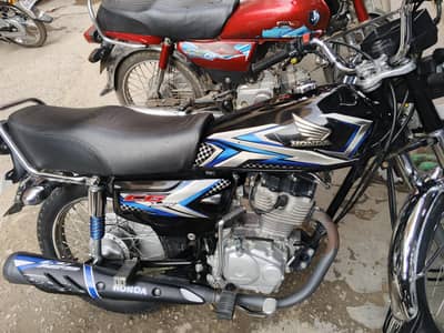 Honda 125  model 25 dacomnets clear