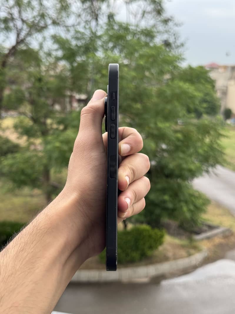 Iphone 14 pro max jv 4