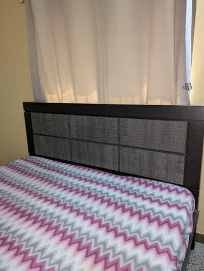 double bed with mattress