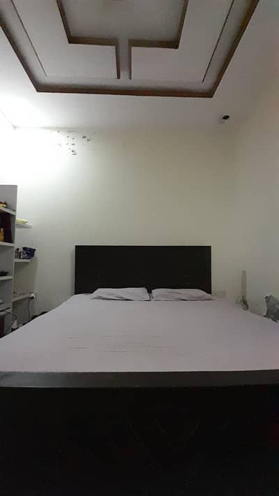 2 King Sized Beds with 2 Mattresses
