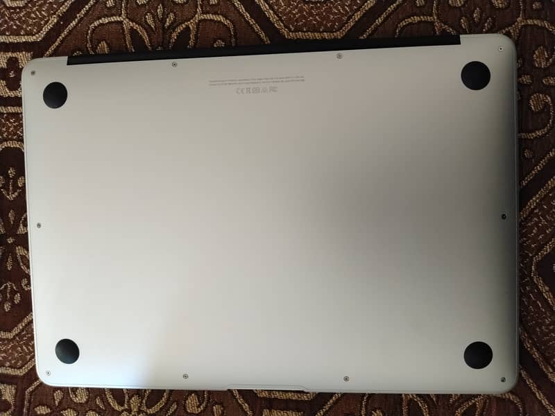 Apple Macbook 1