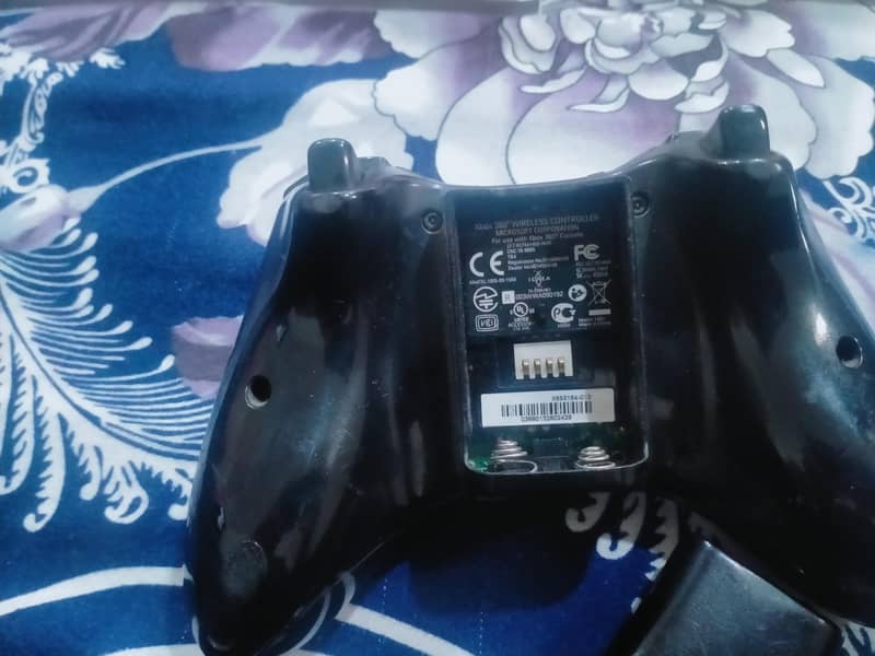 XBOX 360 controller 2