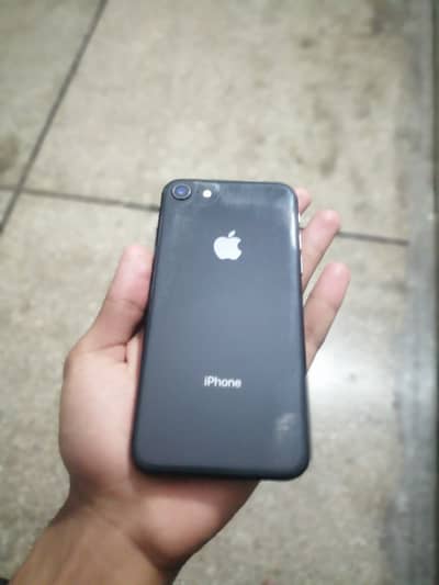 I phone 8 non PTA
