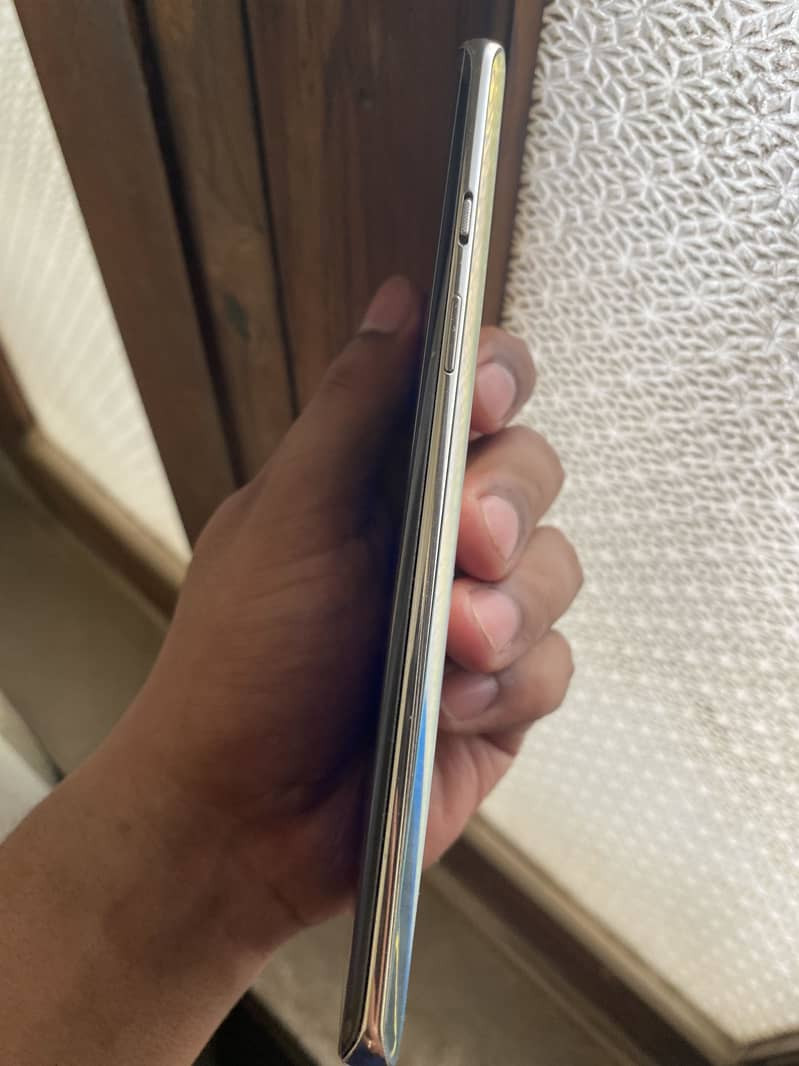 One plus 8(Exchange possible) 5