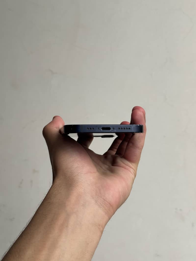iPhone 12 5