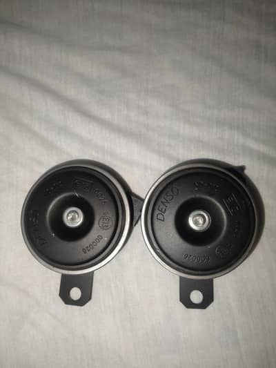 denso original MADE IN JAPAN horns  (Read description)