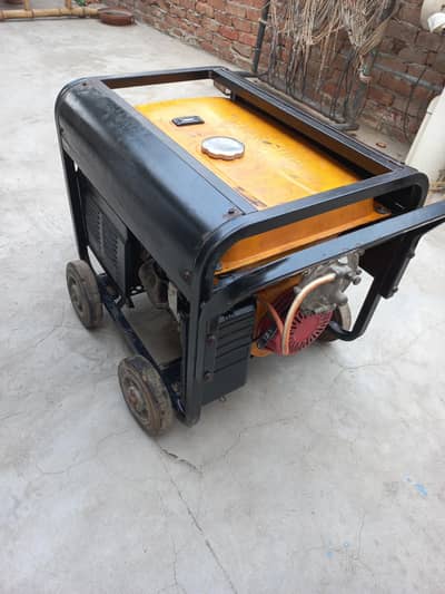 5 KVA Generator petrol+Gas