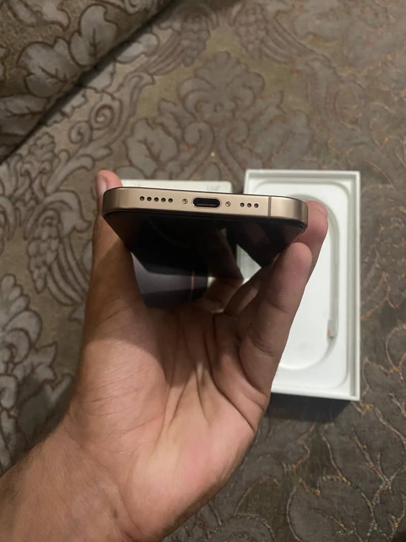 16 pro 6