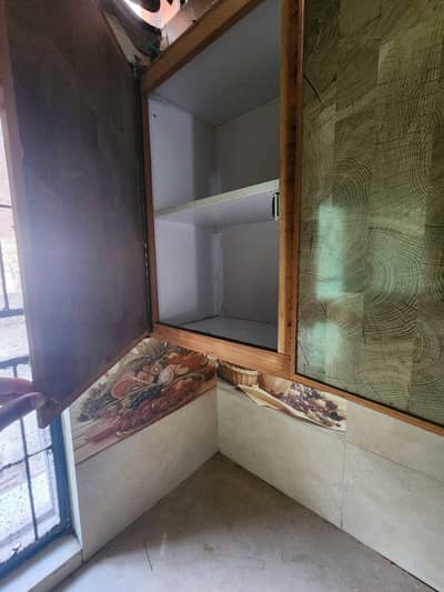 Kitchen Cabinet – Neat & Clean – Good Condition