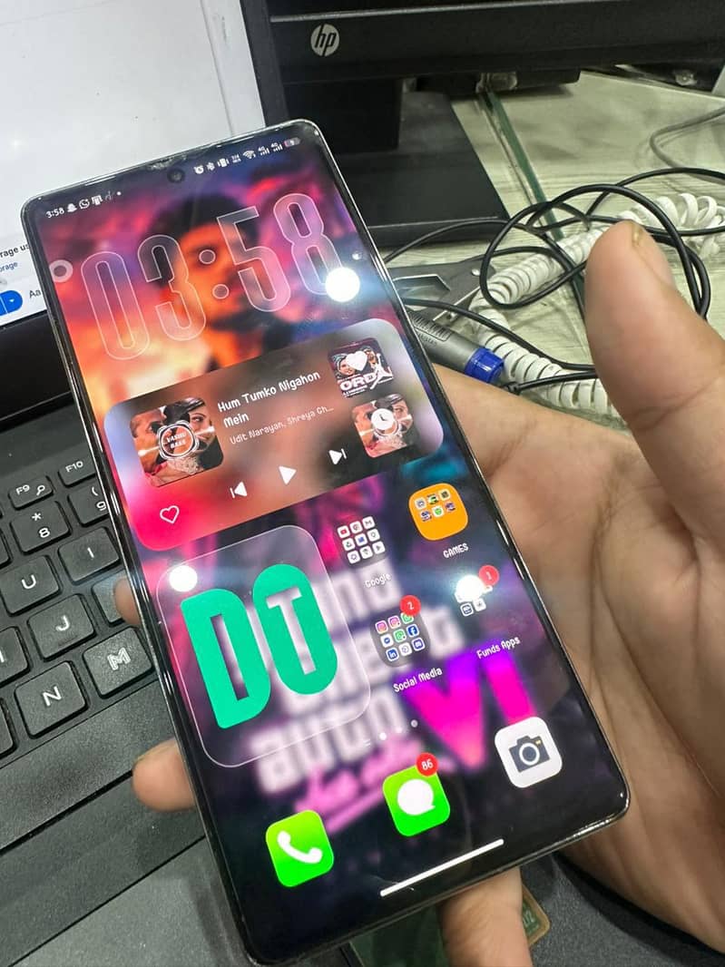 Infinix note 40 9