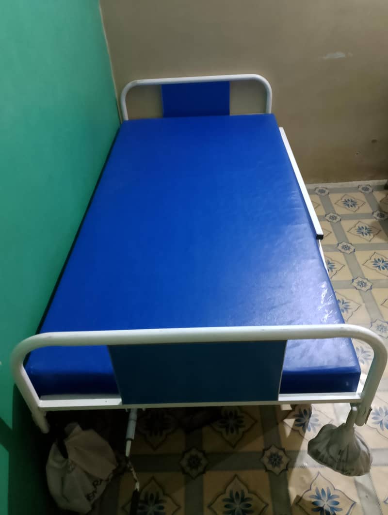 Patient Bed 0