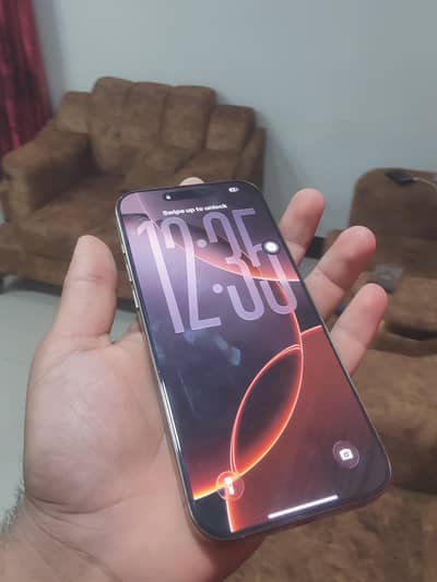 iphone 16 pro max j. v