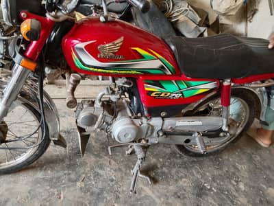Honda CD 70 2022 in genion condition