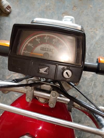 Honda CD 70 2022 in genion condition