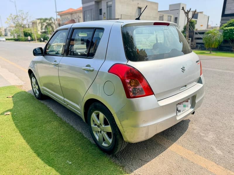 Swift 2016 DLX Automatic 1