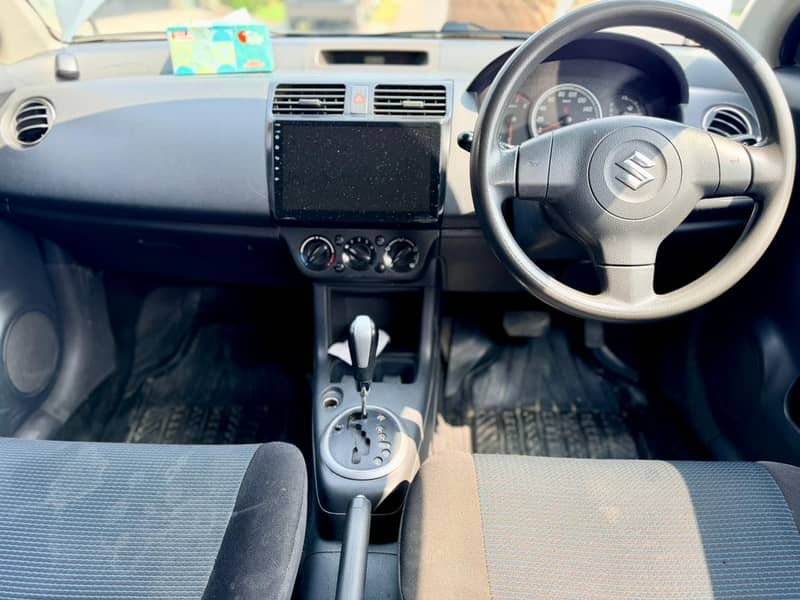 Swift 2016 DLX Automatic 7