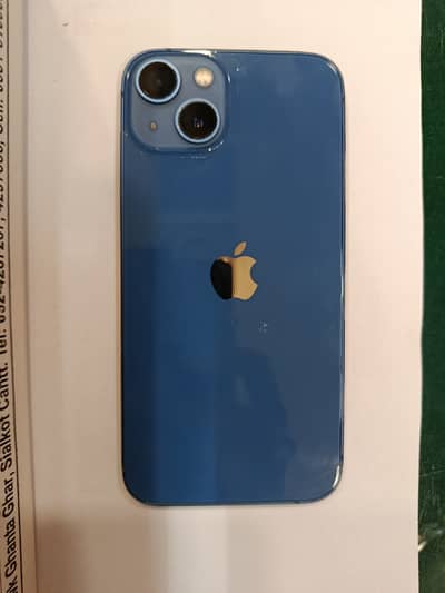 Apple iPhone 13