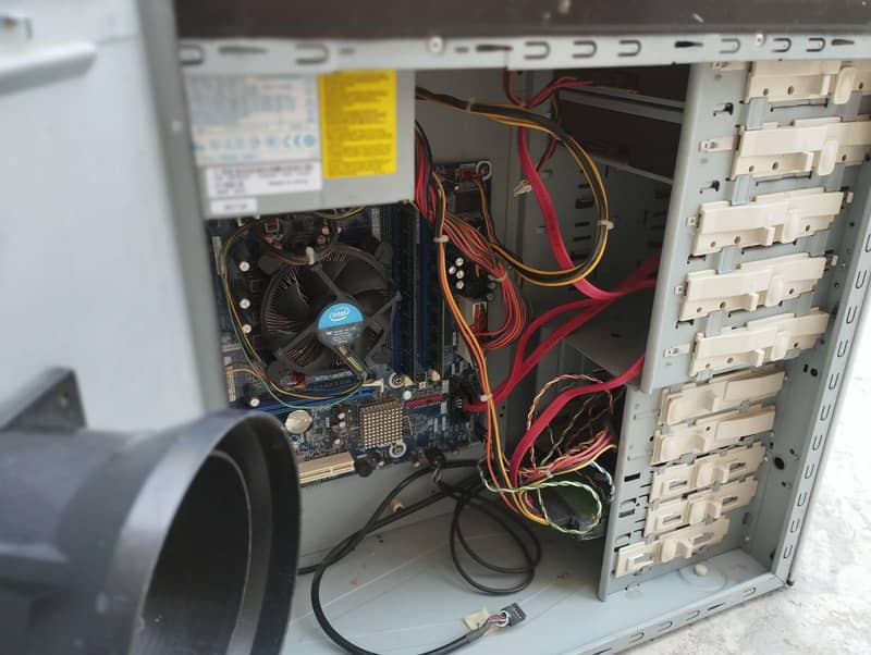 GAMING PC ONLY CPU 3
