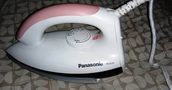 Panasonic Light Weight Iron