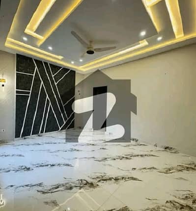 Spacious 10 Marla Upper Portion For Rent In Jasmine Block, Bahria Town Lahore Prime Location Family Friendly