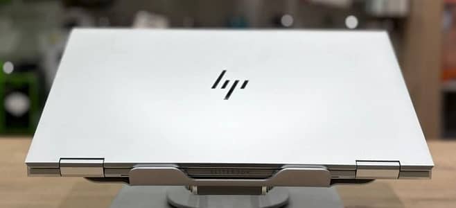 HP Elitebook 1030 G7 . . Core i7 10th Generation laptop . .