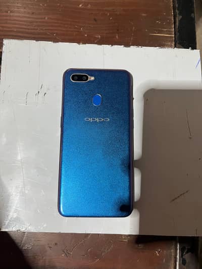 oppo a5s 3 32gb 0.3. 2.9. 9.7. 1.4. 8.4. 5 whatsapp