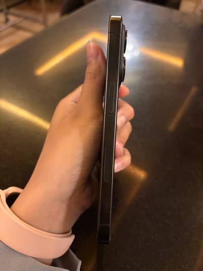 iPhone 15 pro JV