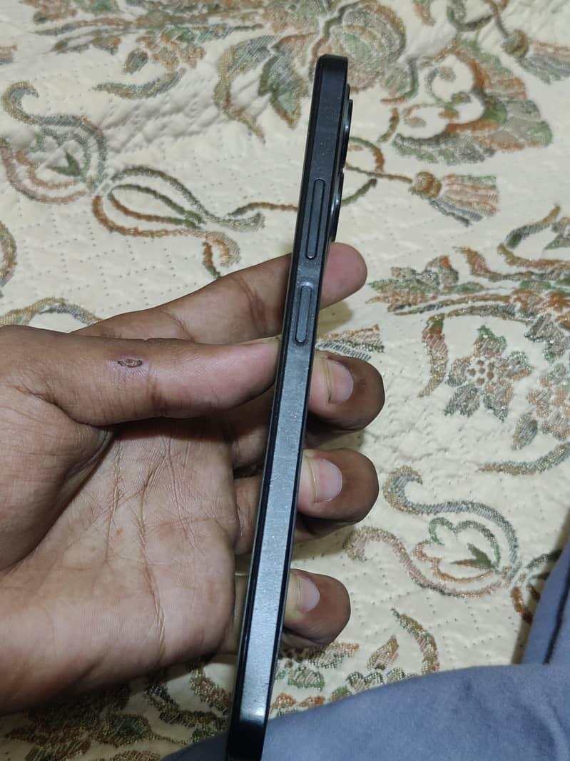 Realme C53 3