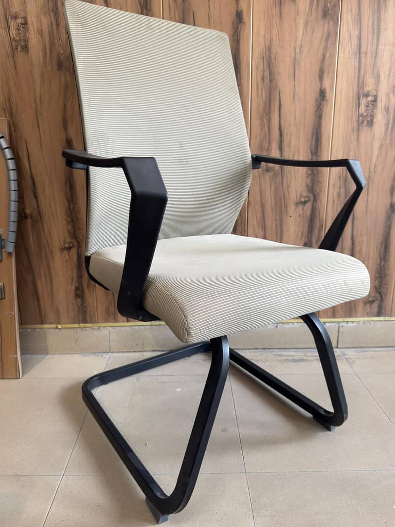 Visitor Chairs 9
