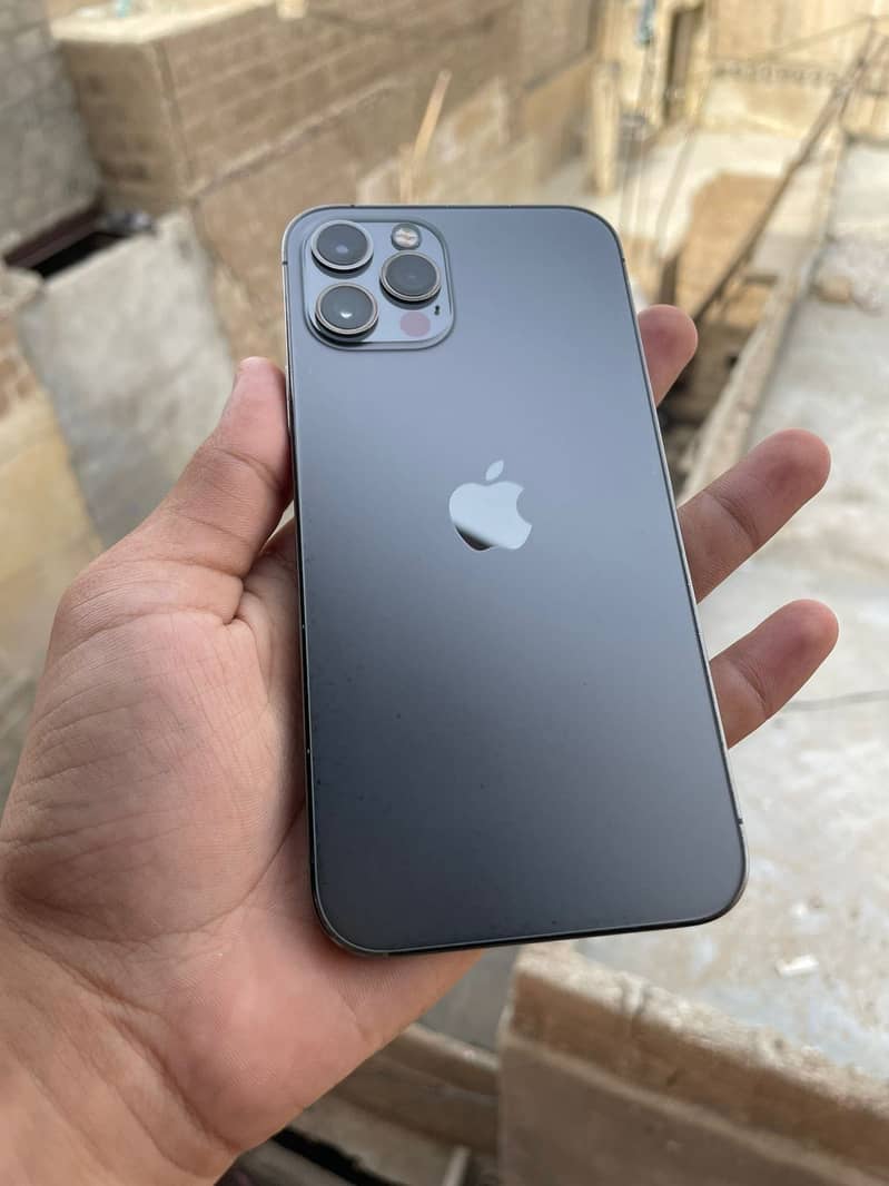 iPhone 12 Pro bypass 0