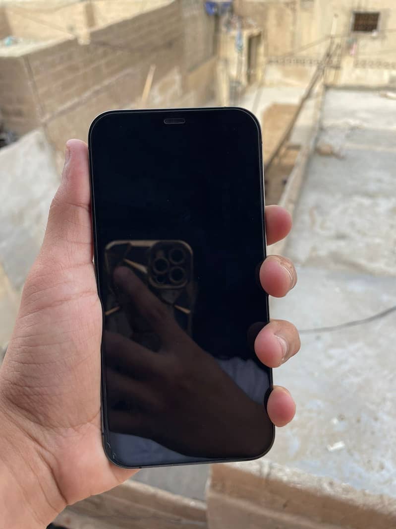 iPhone 12 Pro bypass 5