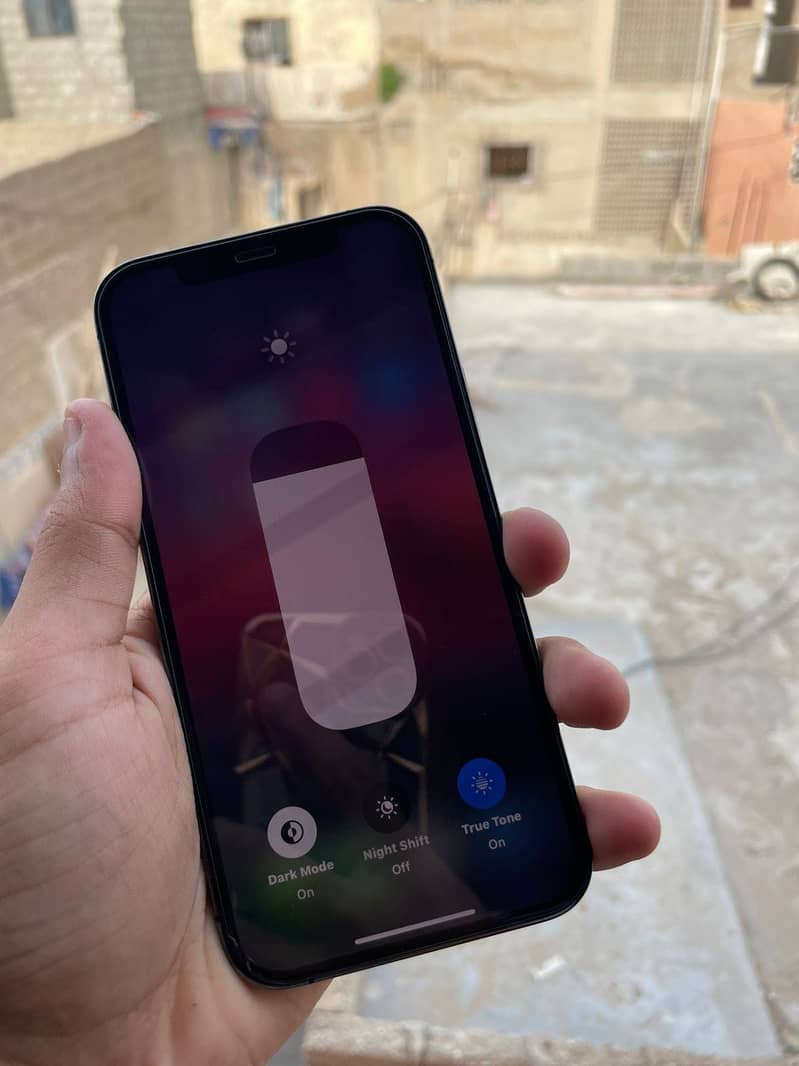 iPhone 12 Pro bypass 8