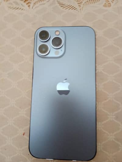 iphone 13 pro max non pta scratches phone in good conidtion