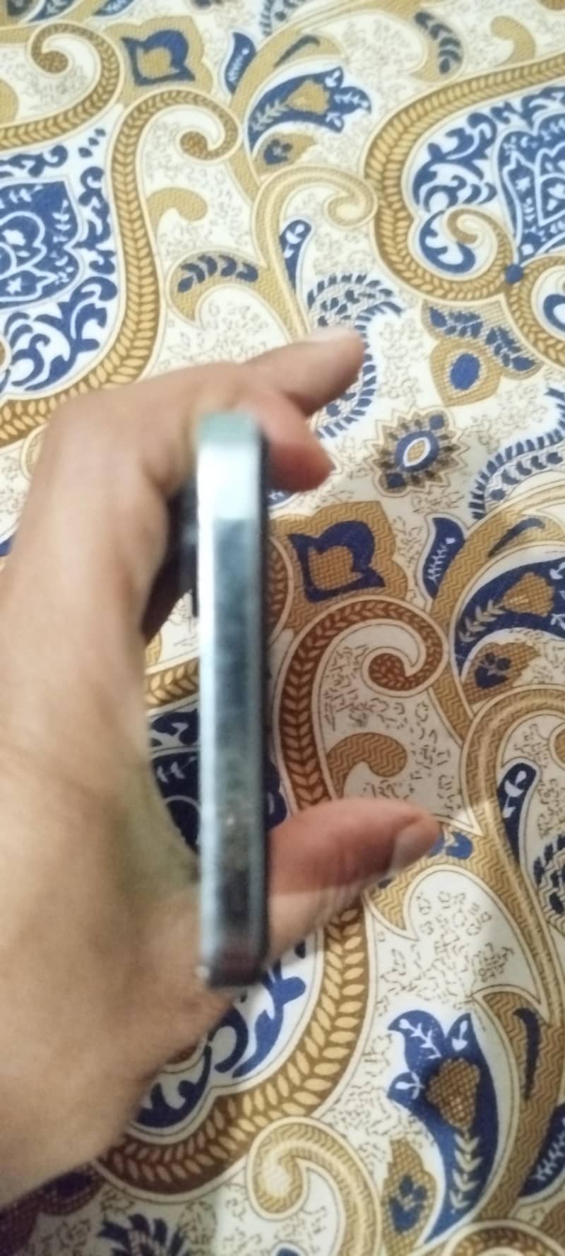 camon 20 4