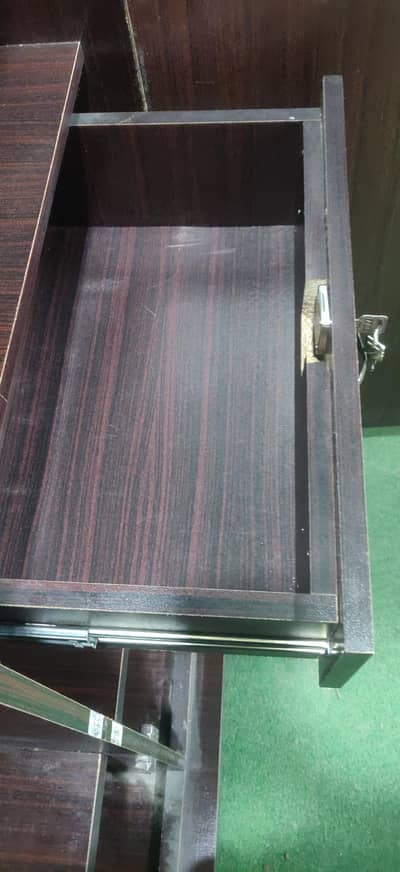 wardrobe wooden