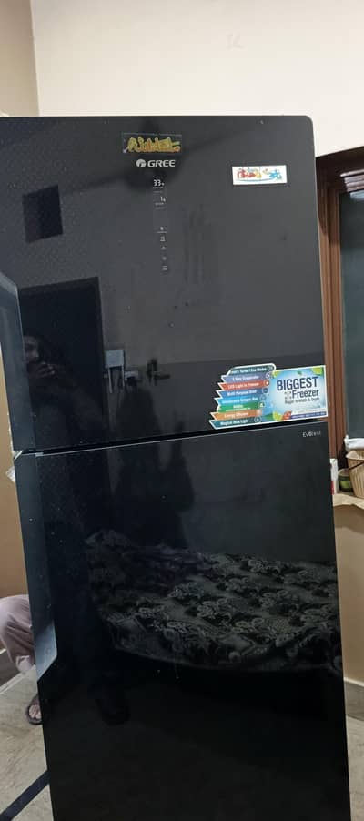 Gree full size fridge / Inverter Refrigerator / Touch For sale