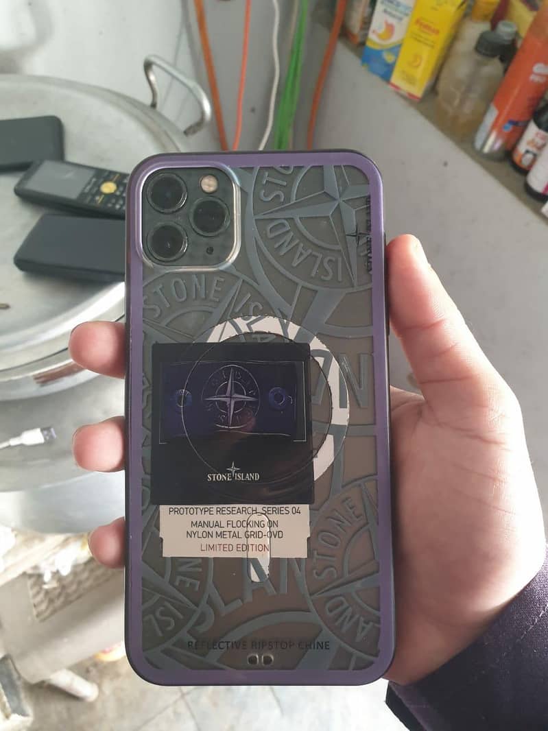IPhone pro max 4