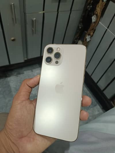 iphone 12 pro max 128 gb jv. . location pattoki 03084405389